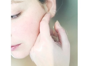 AC-Zero Natural acne solution
